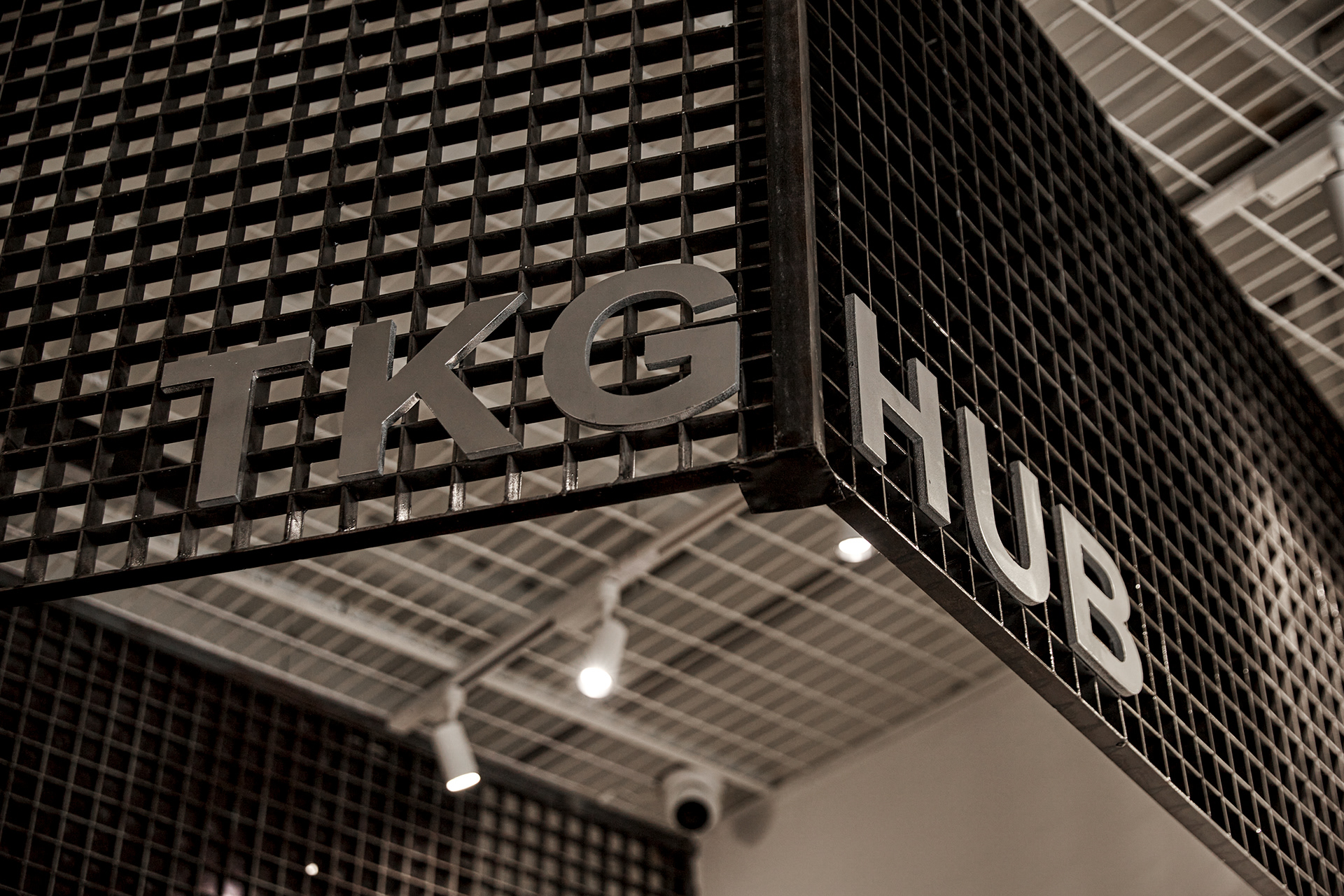 鞋类护理旗舰店丨越南胡志明市丨Emem Design-0