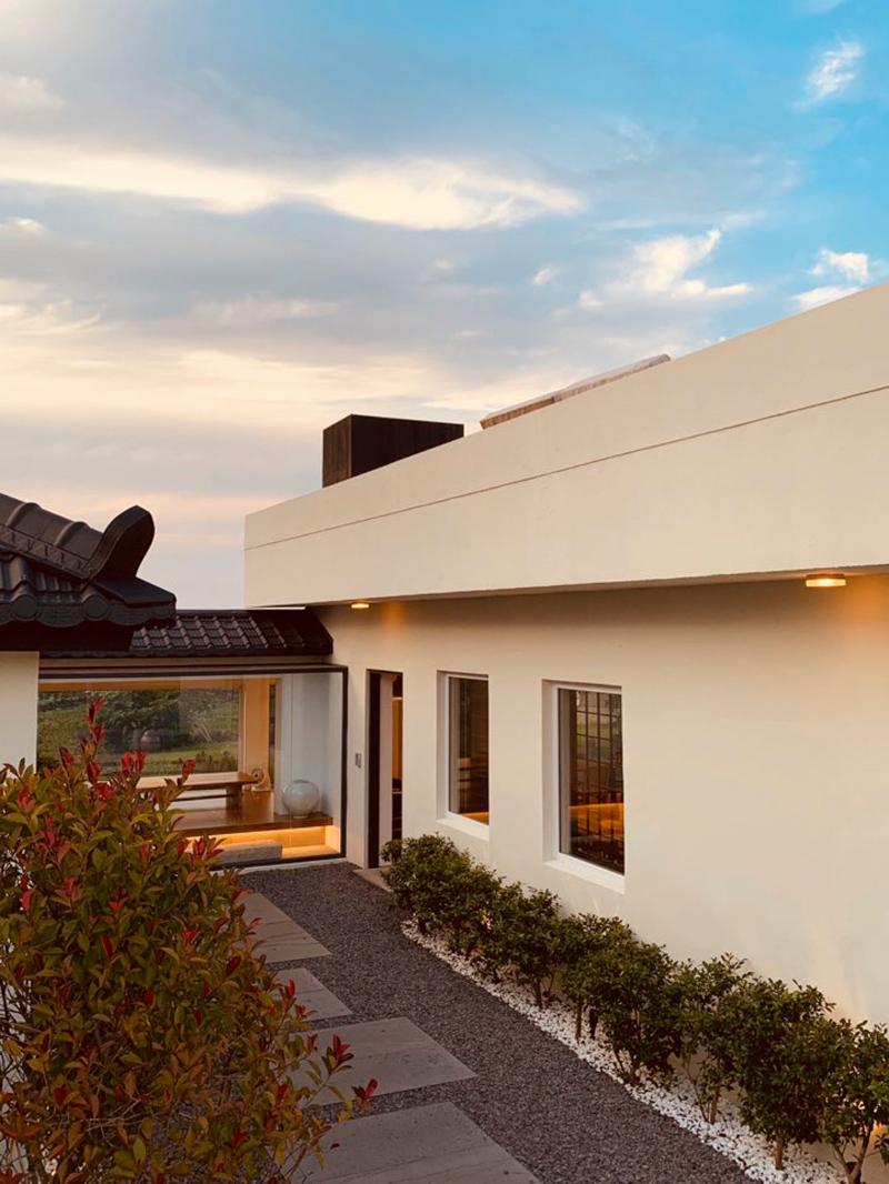 融合传统与现代的家居改造设计-12