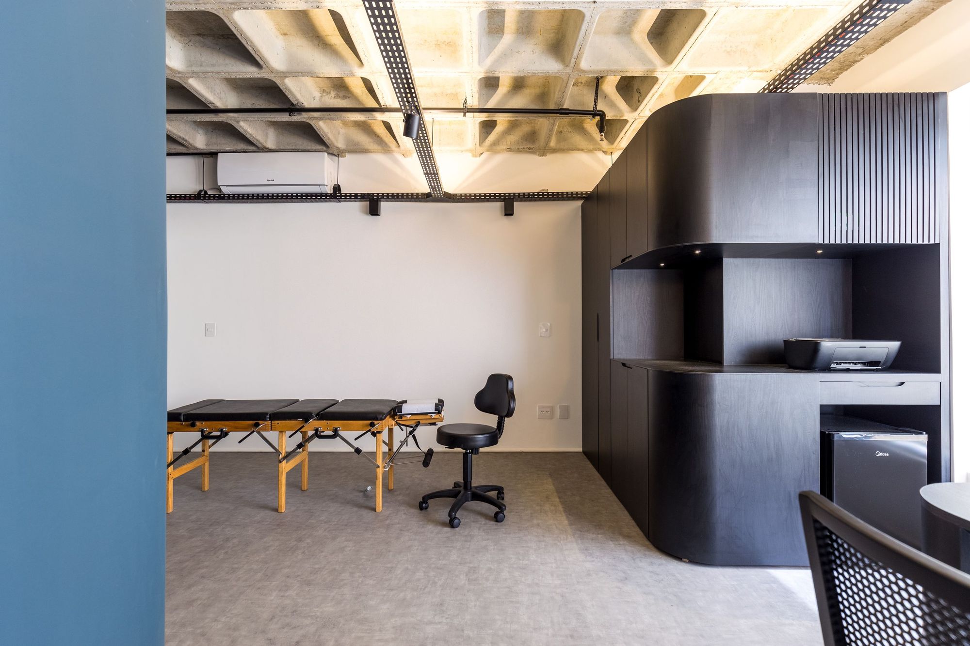 Prospine Clinic 诊所丨巴西丨URBANODE arquitetura-10