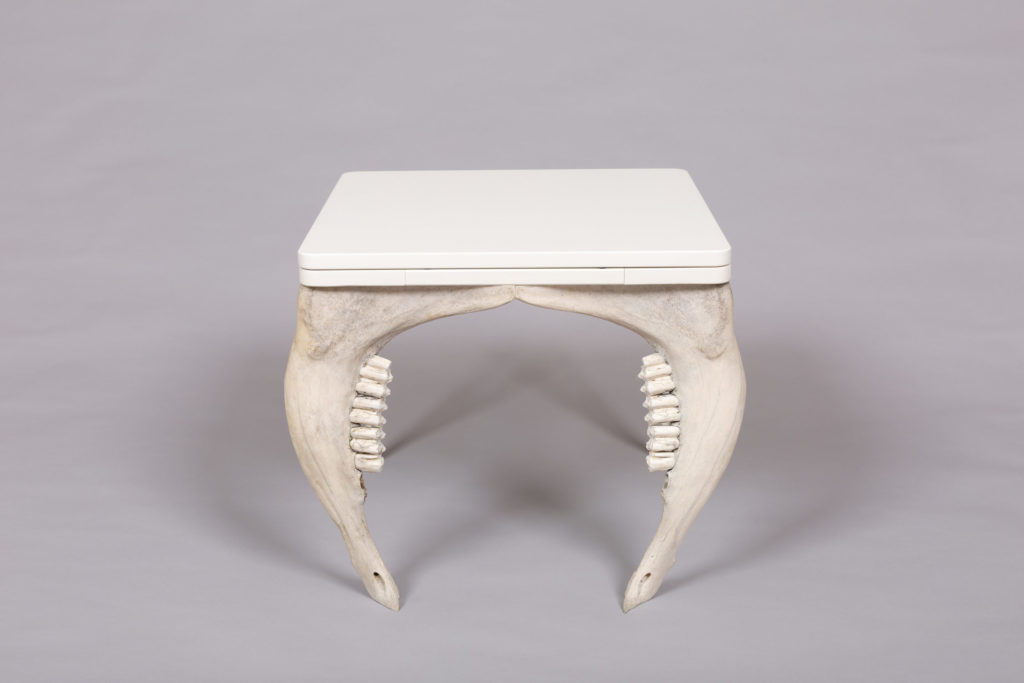 50 位创意人才重塑经典餐桌，助力慈善事业-30