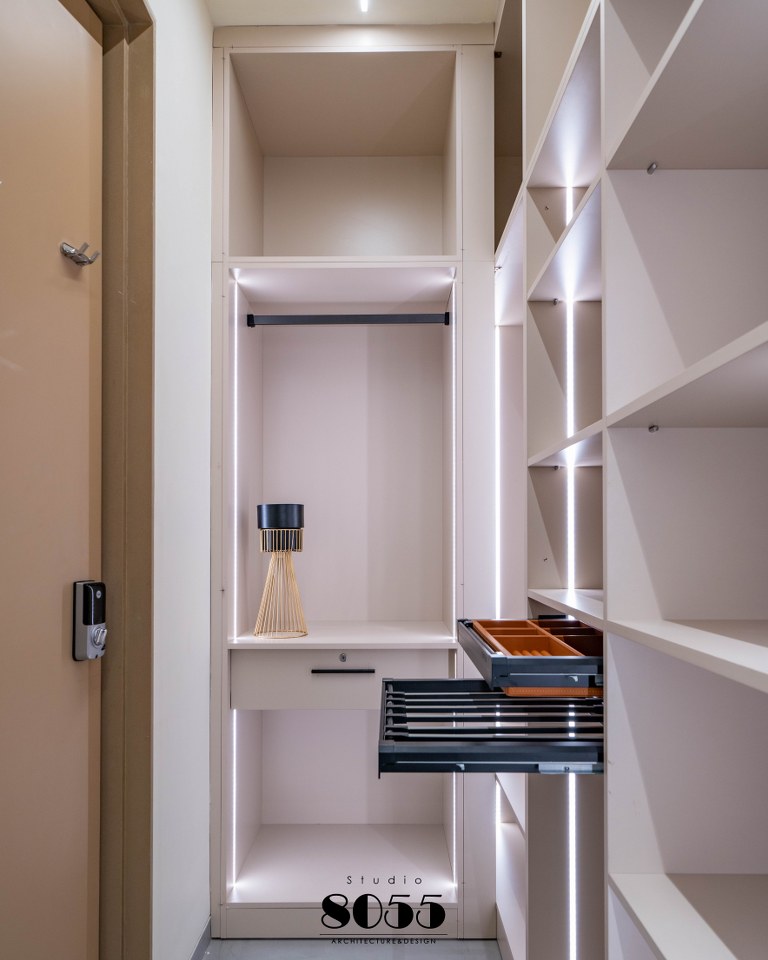 “Himadri”家庭别墅丨加纳丨studio8055-86