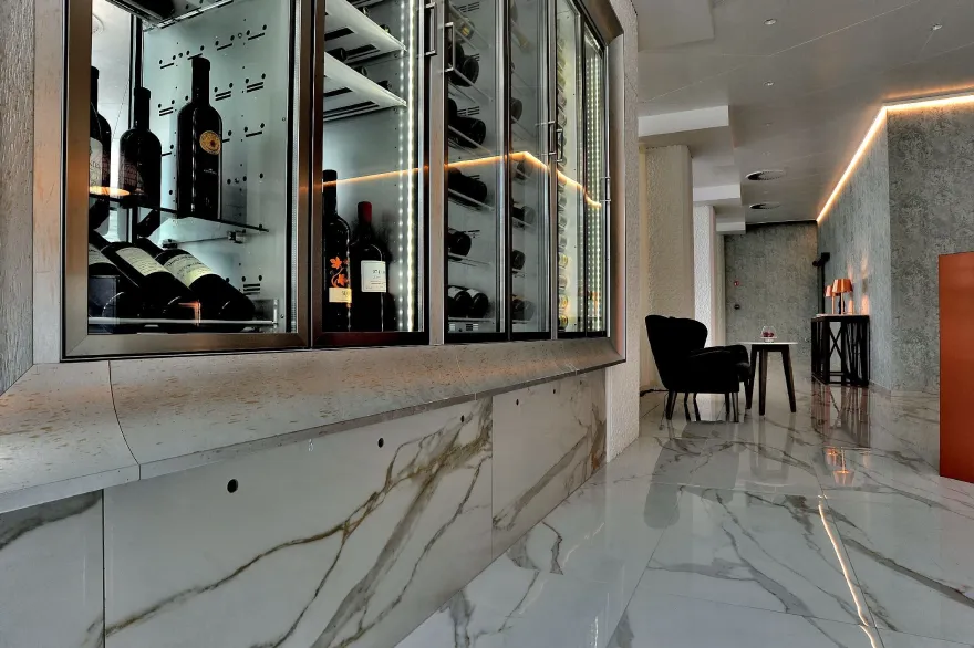 斯洛文尼亚阳光海岸优雅餐厅设计-37