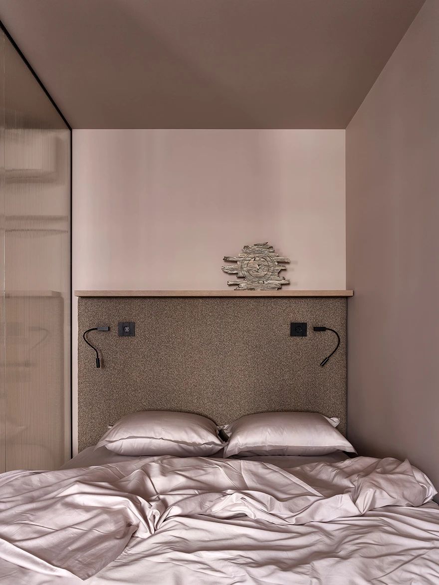 女孩的家丨Andrey Agamirov-16