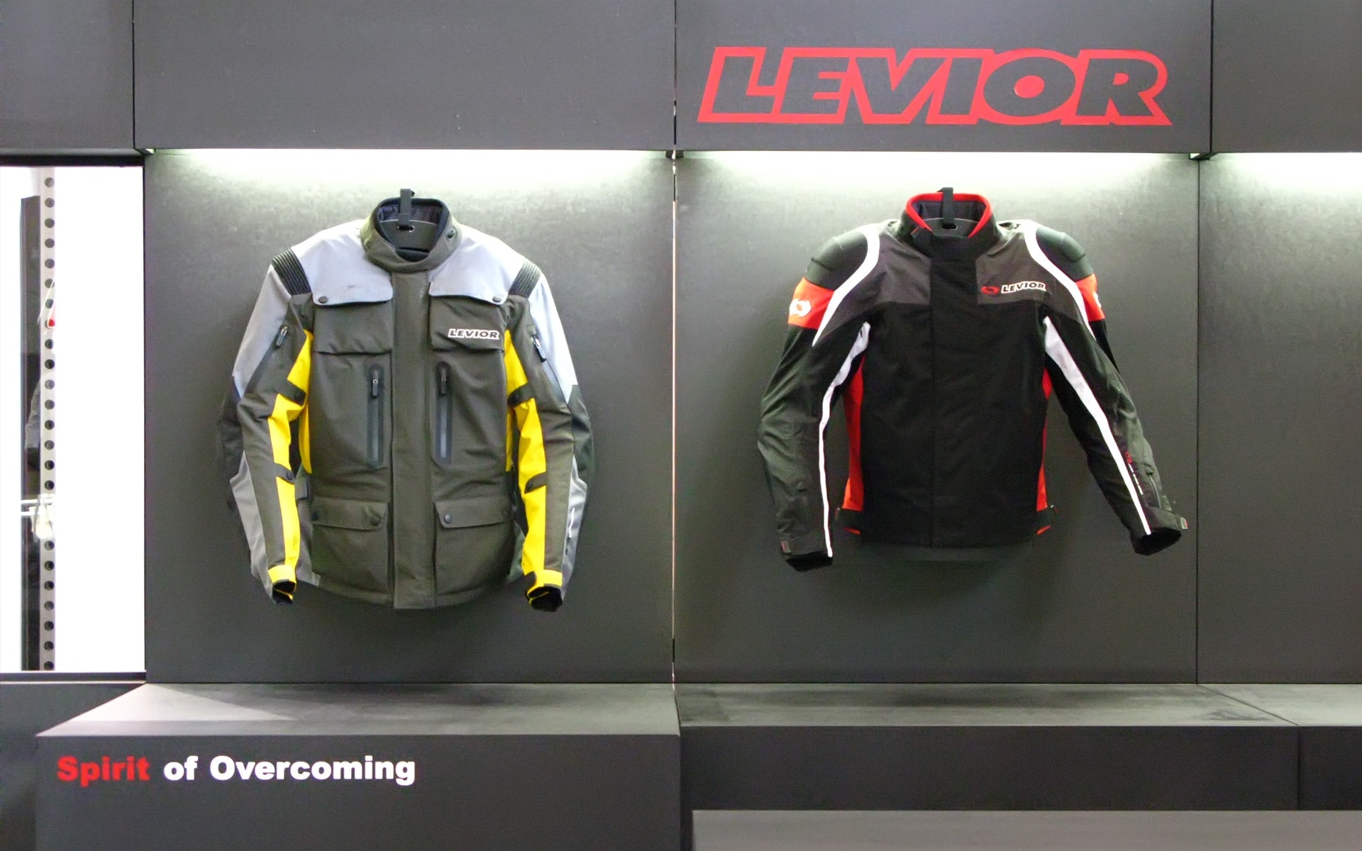 JIP MOTOR展位设计丨德国科隆丨COMPEIXALAIGUA（巴塞罗那工业设计与企业空间设计方）-3