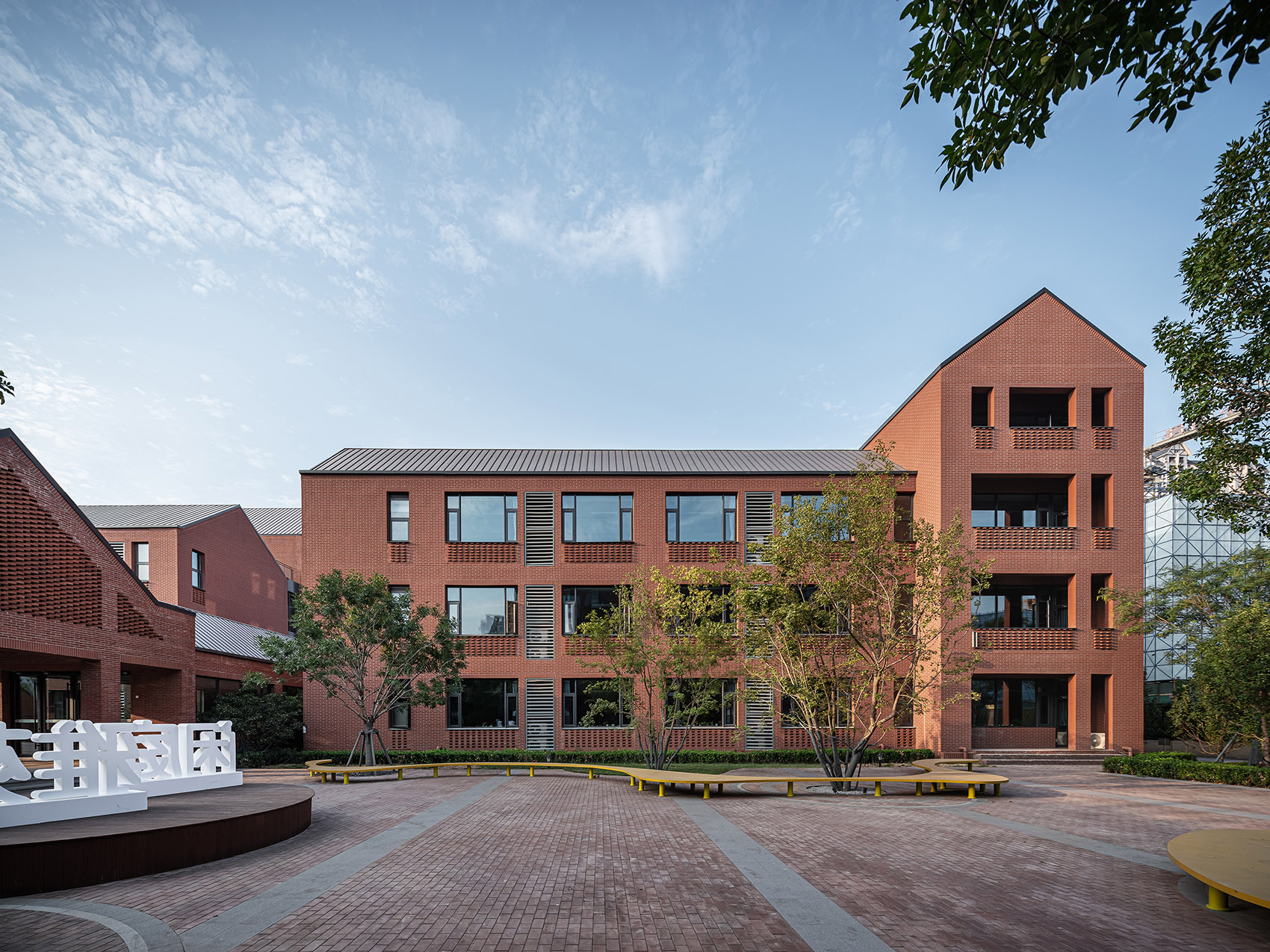 万科石家庄翡翠书院(荷园路)小学丨中国河北丨清华大学建筑设计研究院有限公司-39