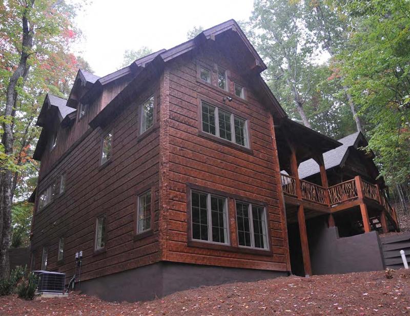 Plan of the Week: The Bear Paw | Natural Element Homes-10