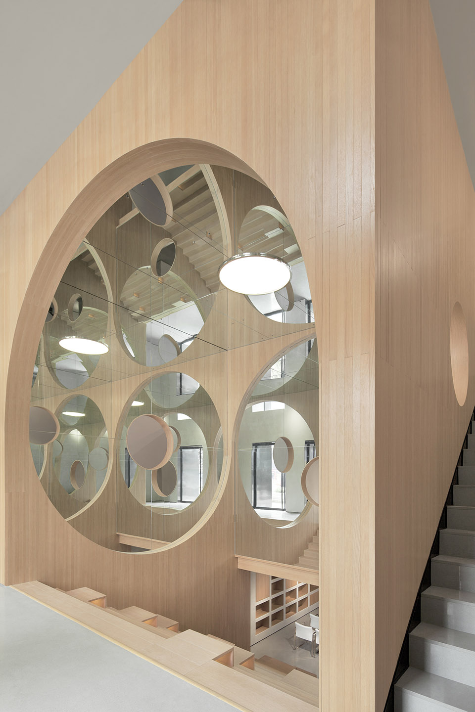 视错觉魔幻空间 & 北京鸿坤艺术活动中心 / 槃达建筑-15