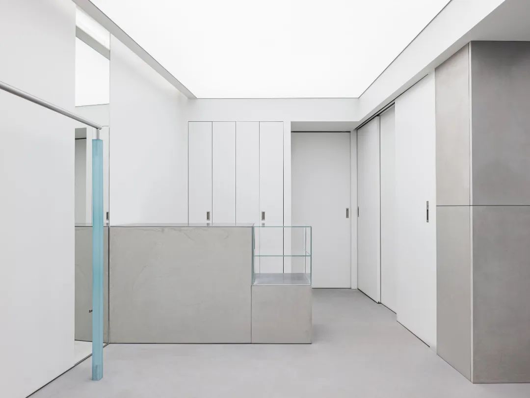 LOOKST 首尔最新门店丨韩国首尔丨YGGGR STUDIO-6