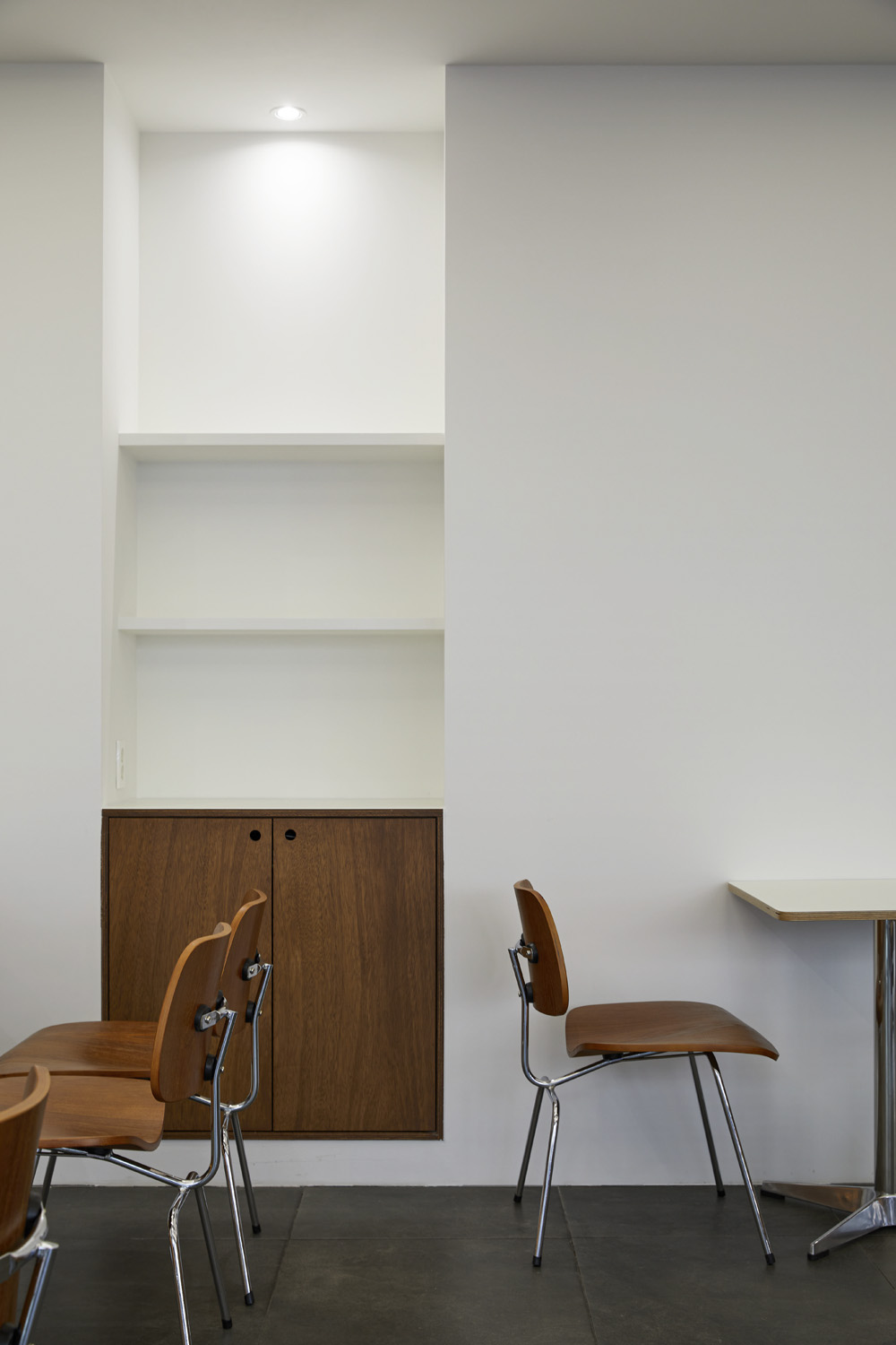 20 平米温馨咖啡馆设计，简约风格的魅力-14