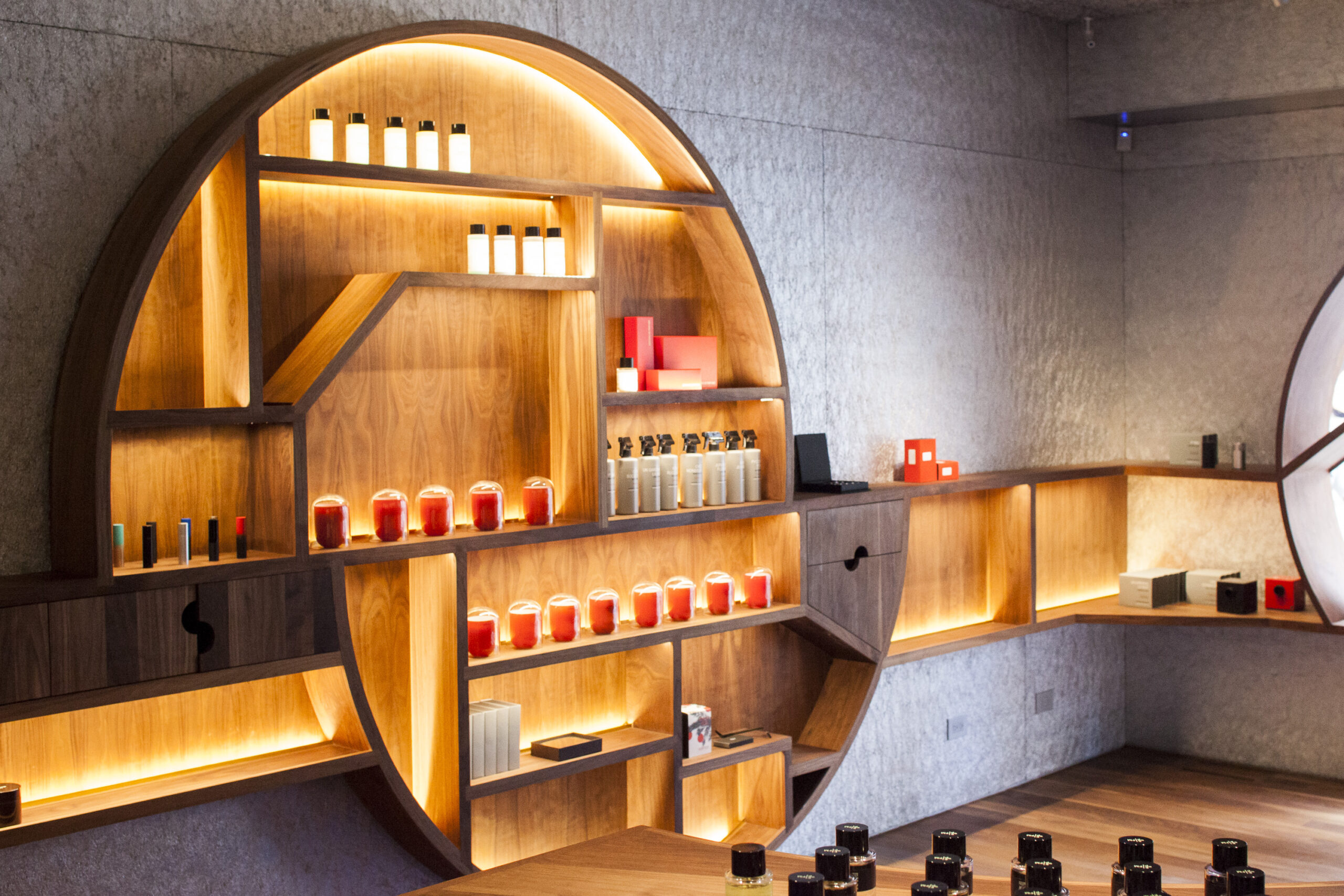 STEVEN HOLL ARCHITECTS - Editions De Parfums Frédéric Malle-9