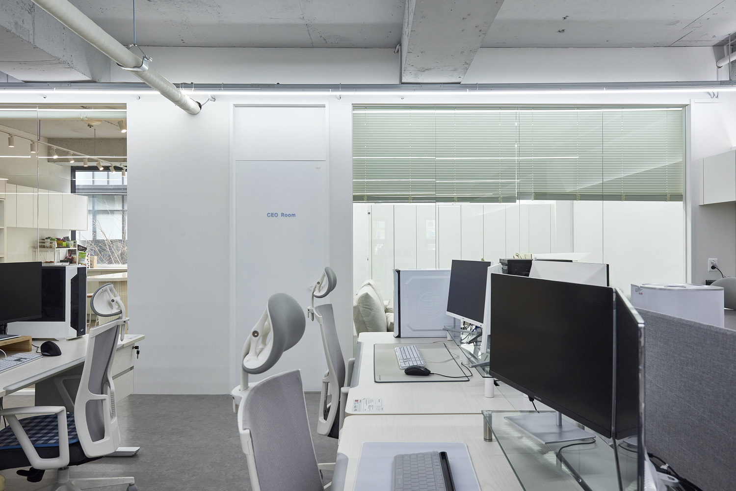 首尔 88 平米现代购物公司办公室室内设计-14