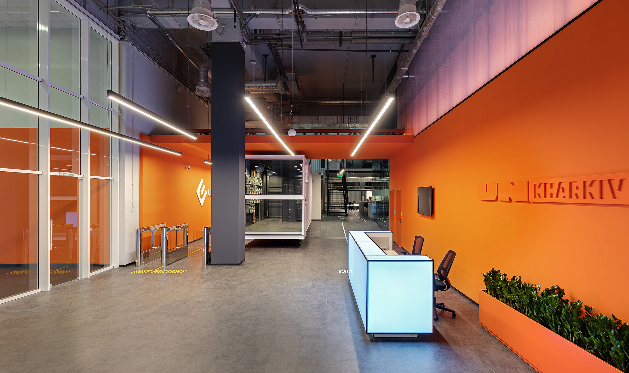 乌克兰 Kharkiv 创新 IT 学校与联合办公空间设计-7