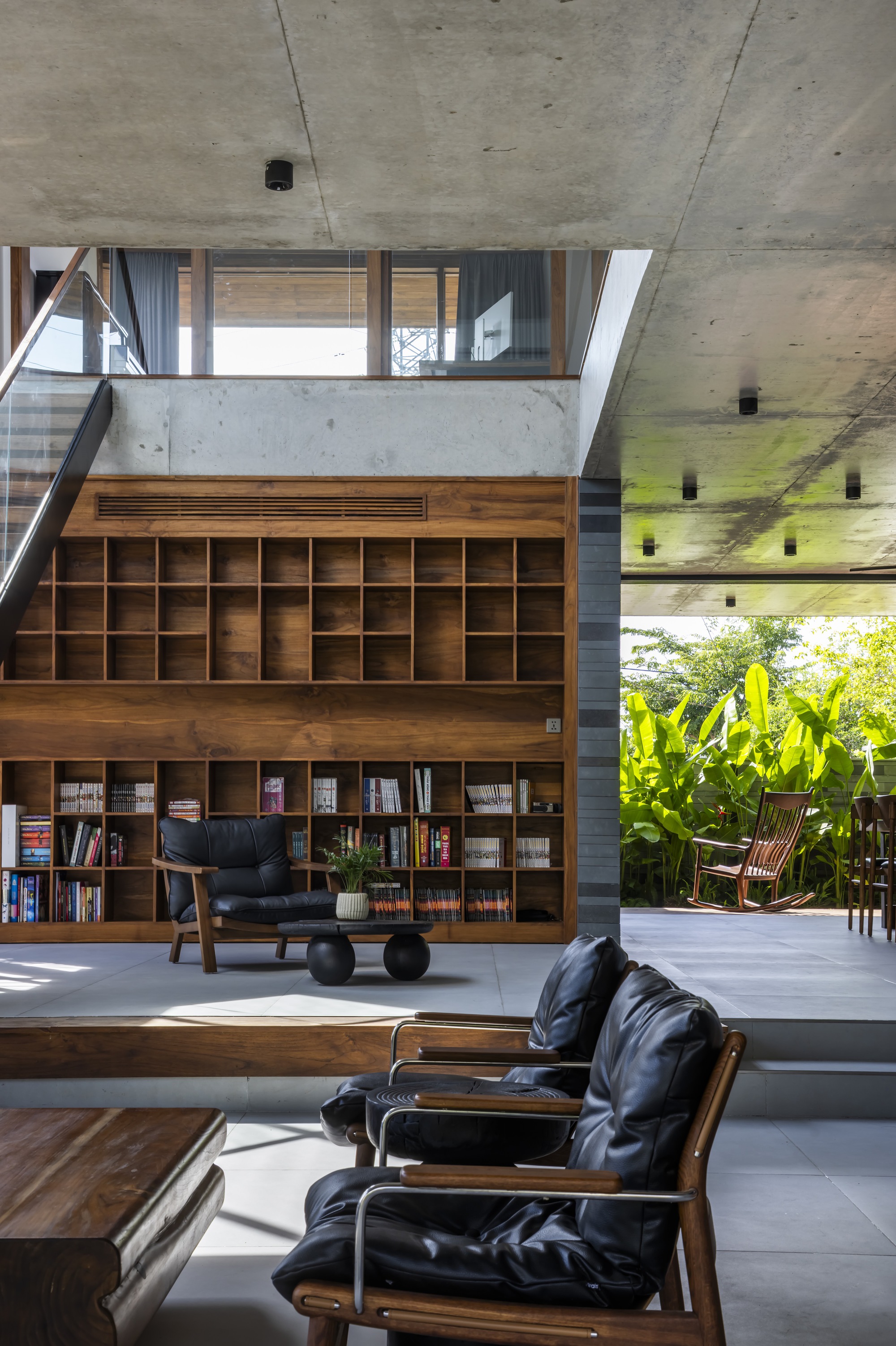 别墅庭院丨越南丨AN NAM Architecture-43