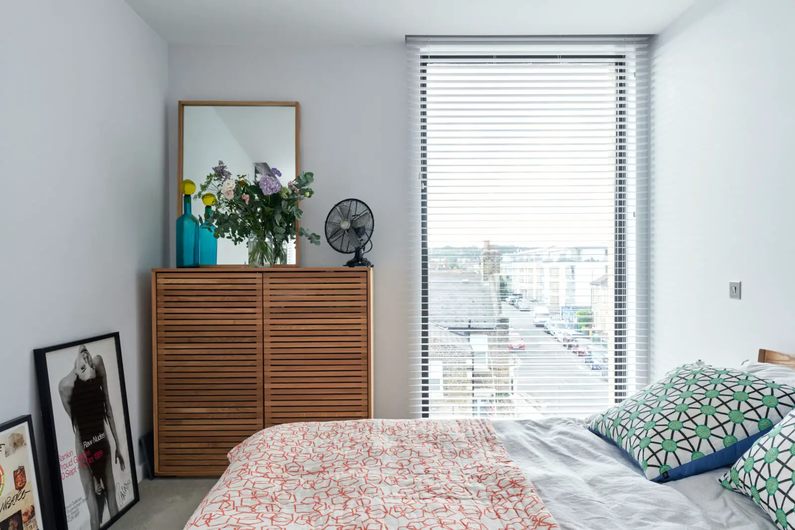 伦敦泰晤士河畔的现代维多利亚式联排别墅-10