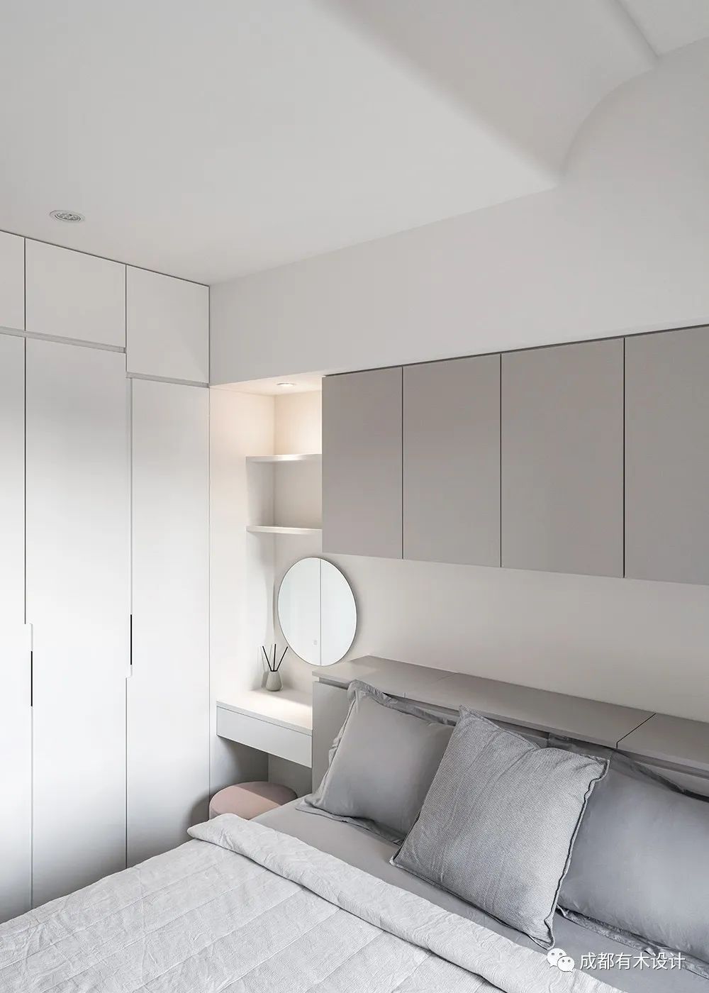 黑白灰现代极简亲子宅丨早见-4