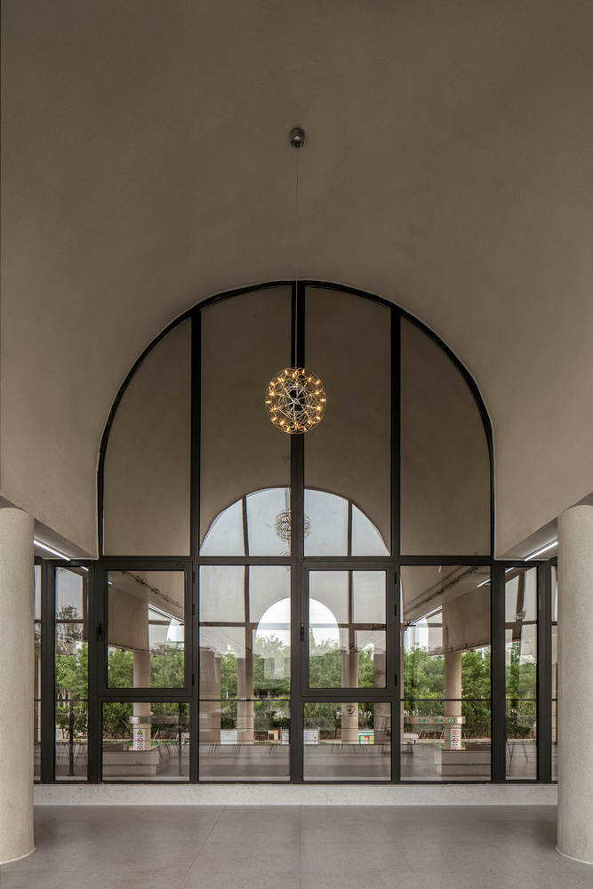 多元曲面屋顶的创新加油站设计丨中国东营-42