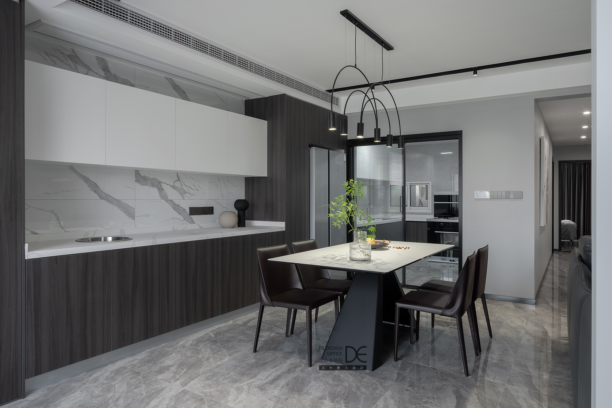 163㎡跃层现代风,三口之家理想生活丨DE 设计师事务所-43