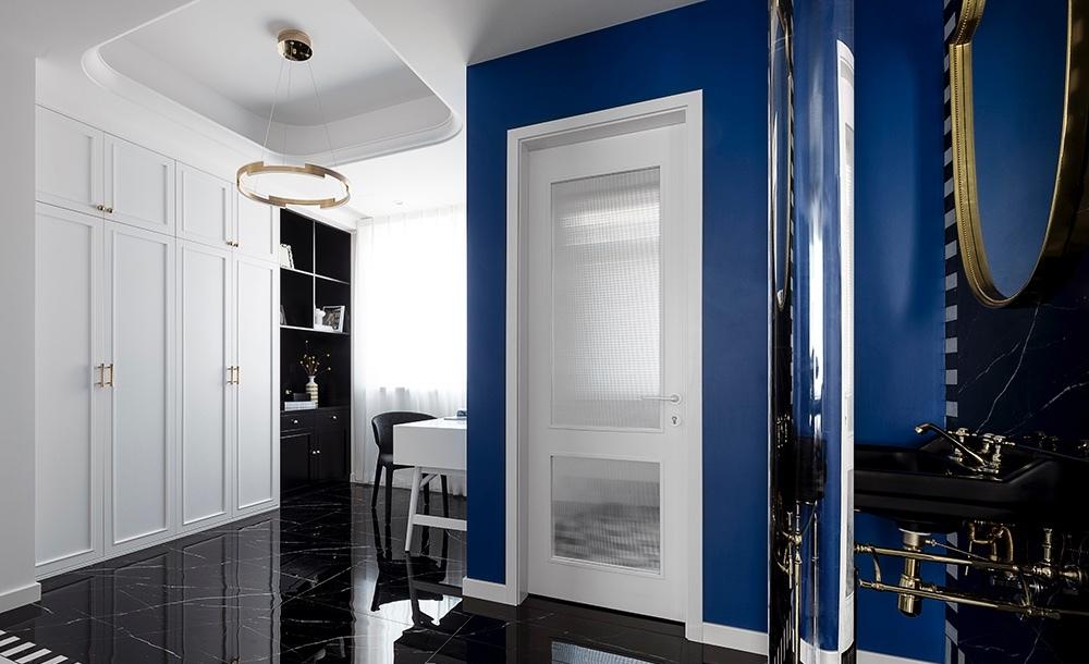 幸福格调平层家居,克莱因蓝帝国黄的时尚盛宴-35