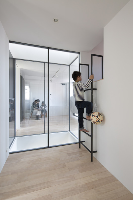 Home for Three Households  Fujiwaramuro Architects-8