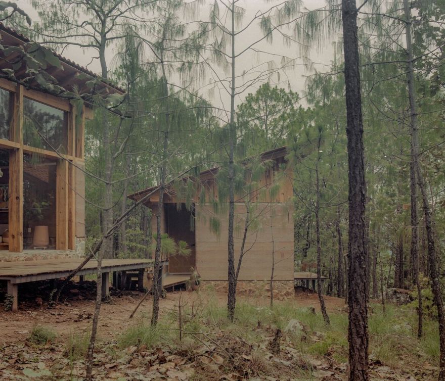 墨西哥 luciennaga 住宅丨莫罗·塔勒·德阿奎特拉,uno más uno-12