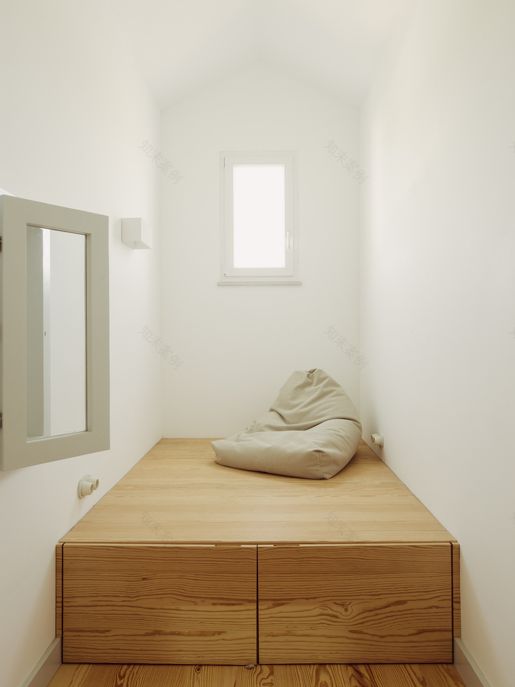 葡萄牙圣罗蒙住宅丨SAMF·阿奎特科斯-43