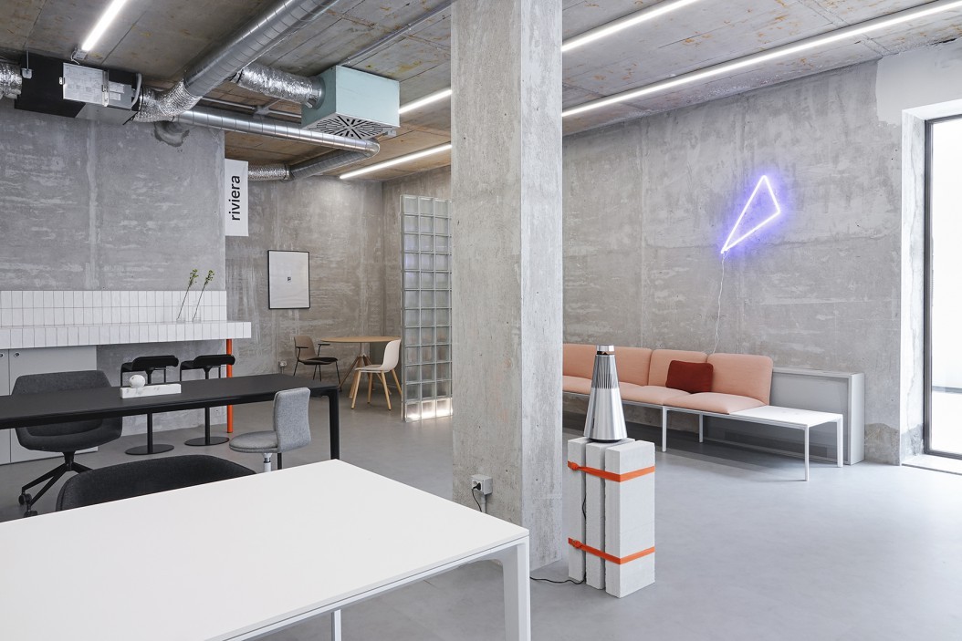 米兰 RIVIERA 工业风共享办公空间-6