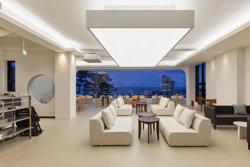 简约海洋风 160 平咖啡厅设计-16