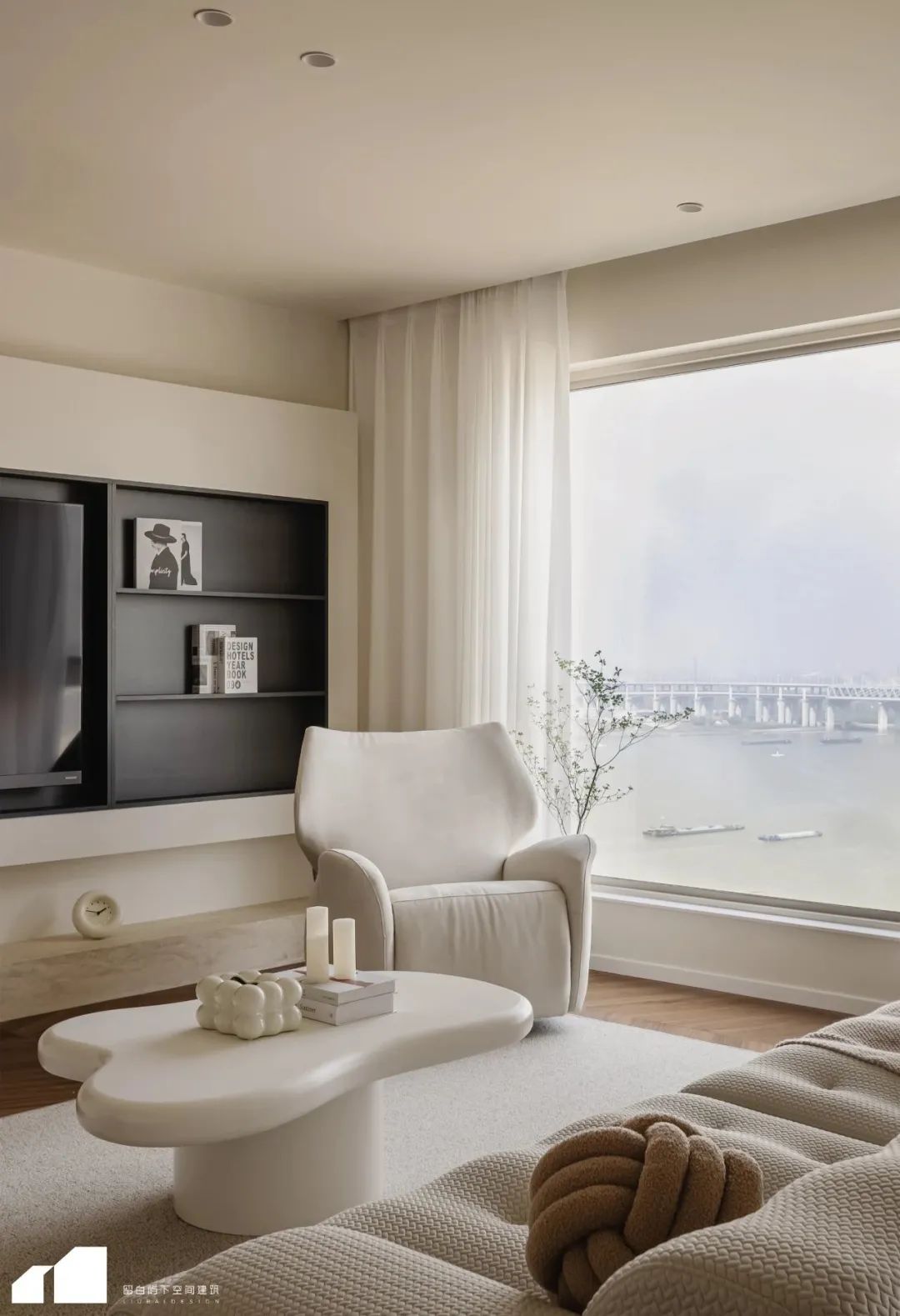 奶油风私宅设计丨留白屿下空间建筑-0