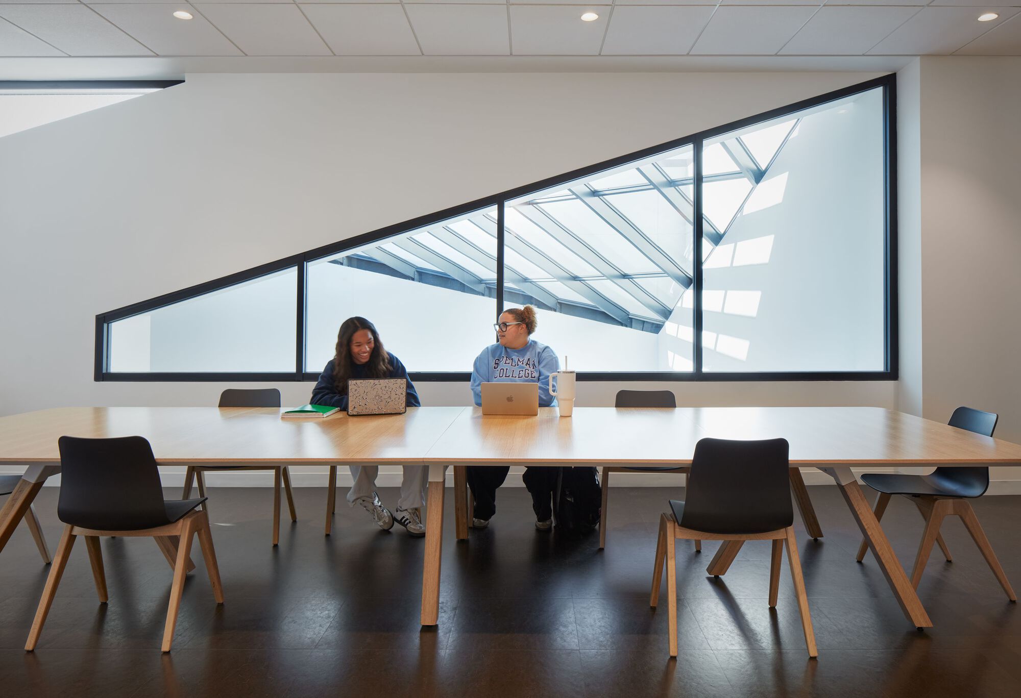 Spelman College Mary Schmidt Campbell Center / Studio Gang-36