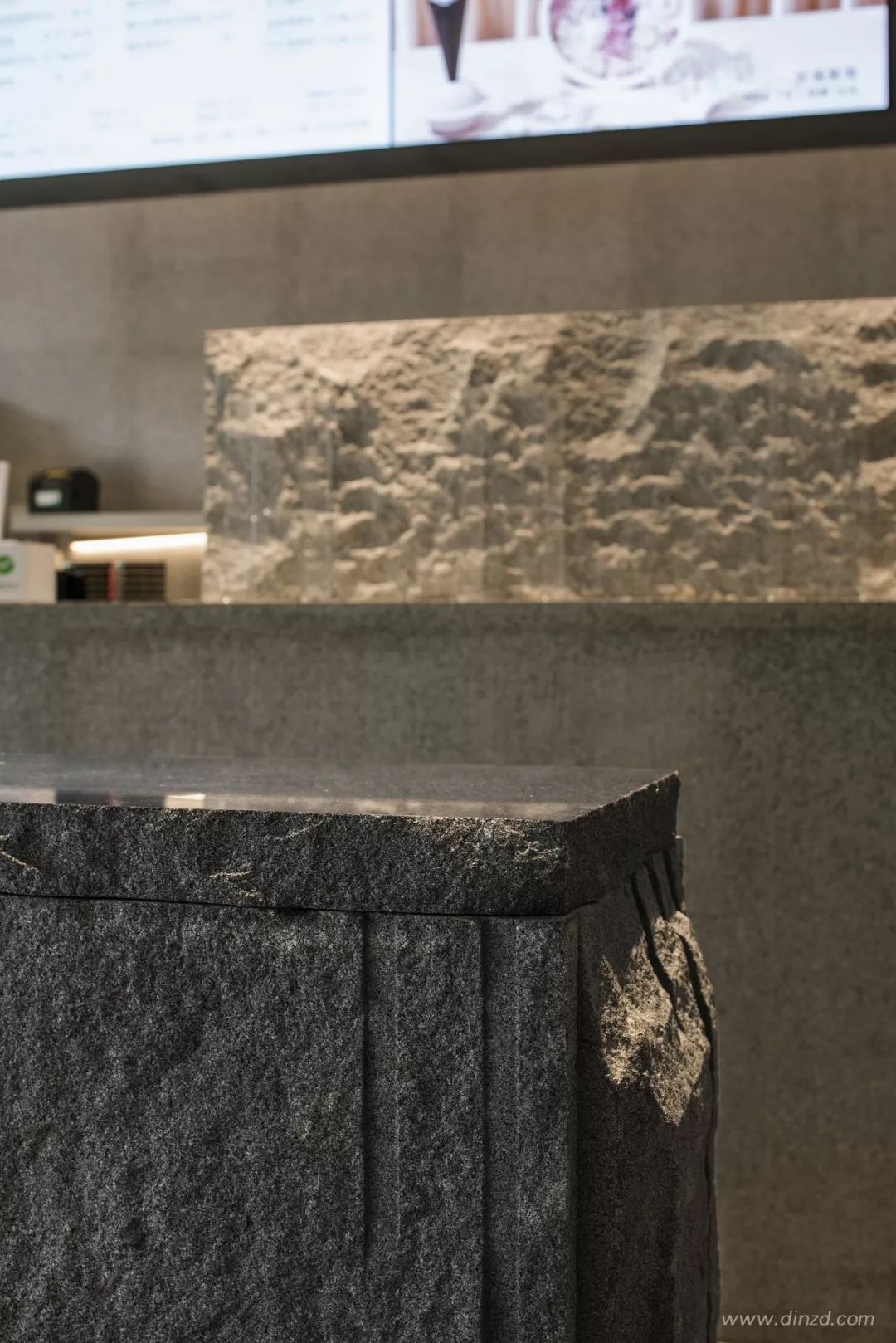 喜茶南宁万象城店 | 城市山水间的残缺之美-18