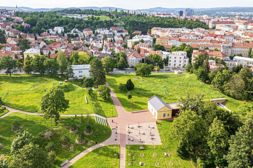 布尔诺绿山原城市蓄水池历史供水区域重建丨捷克丨David Prudík 建筑师工作室-6