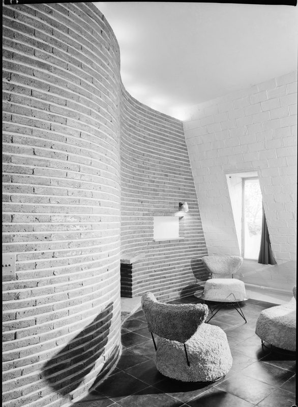 米拉之家海湾新公寓室内设计,米拉之家地下室适配礼堂和高迪厅丨西班牙巴塞罗那丨Francisco Juan Barba Corsini-17