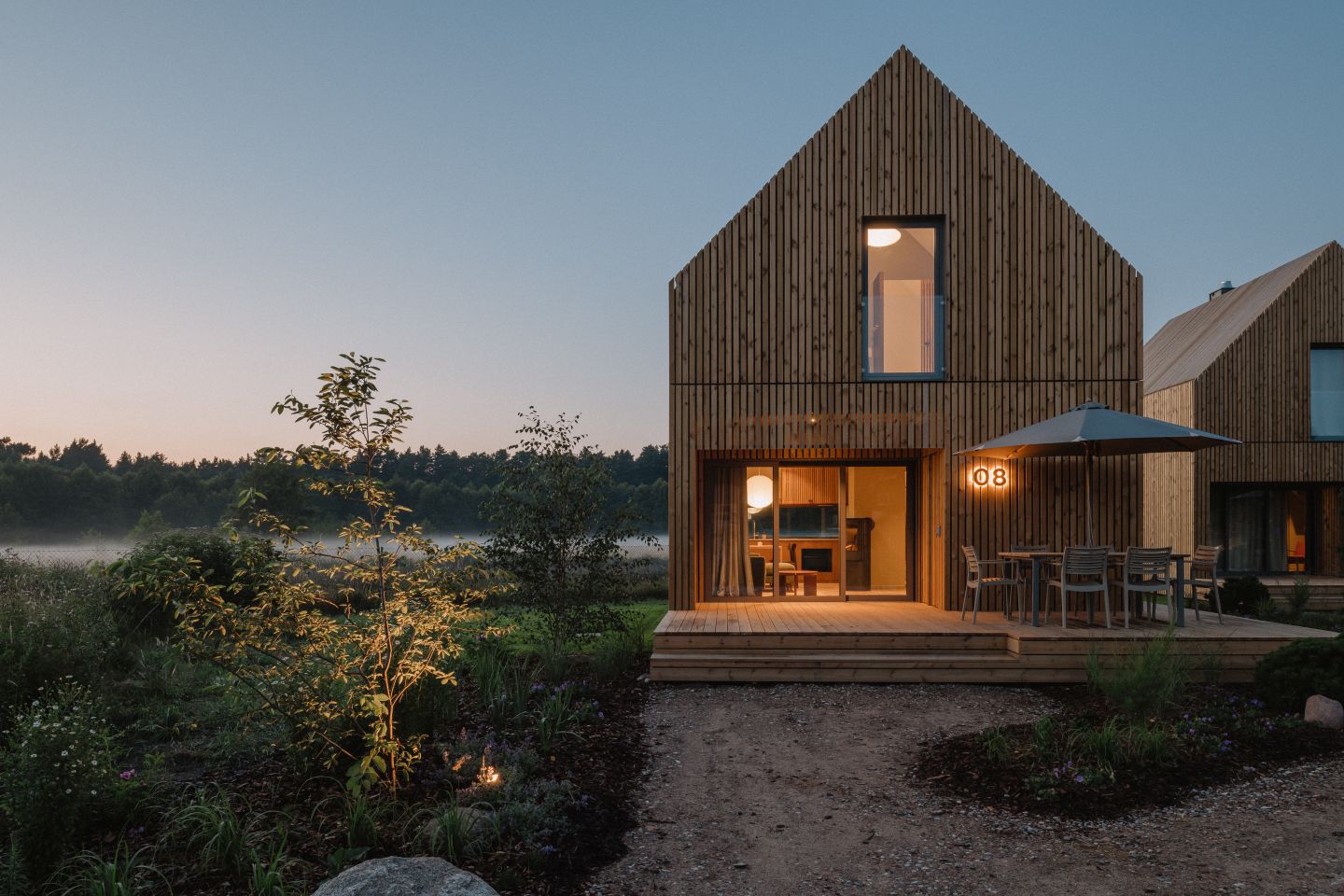 Szumilas Superior Cottages | 融入自然的现代化别墅设计-21