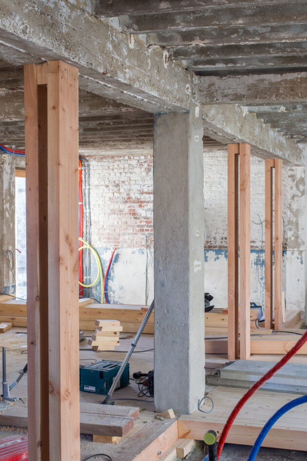 布鲁塞尔工业建筑改造住宅及陶瓷工作室丨比利时丨AgwA,Evelia Macal-76