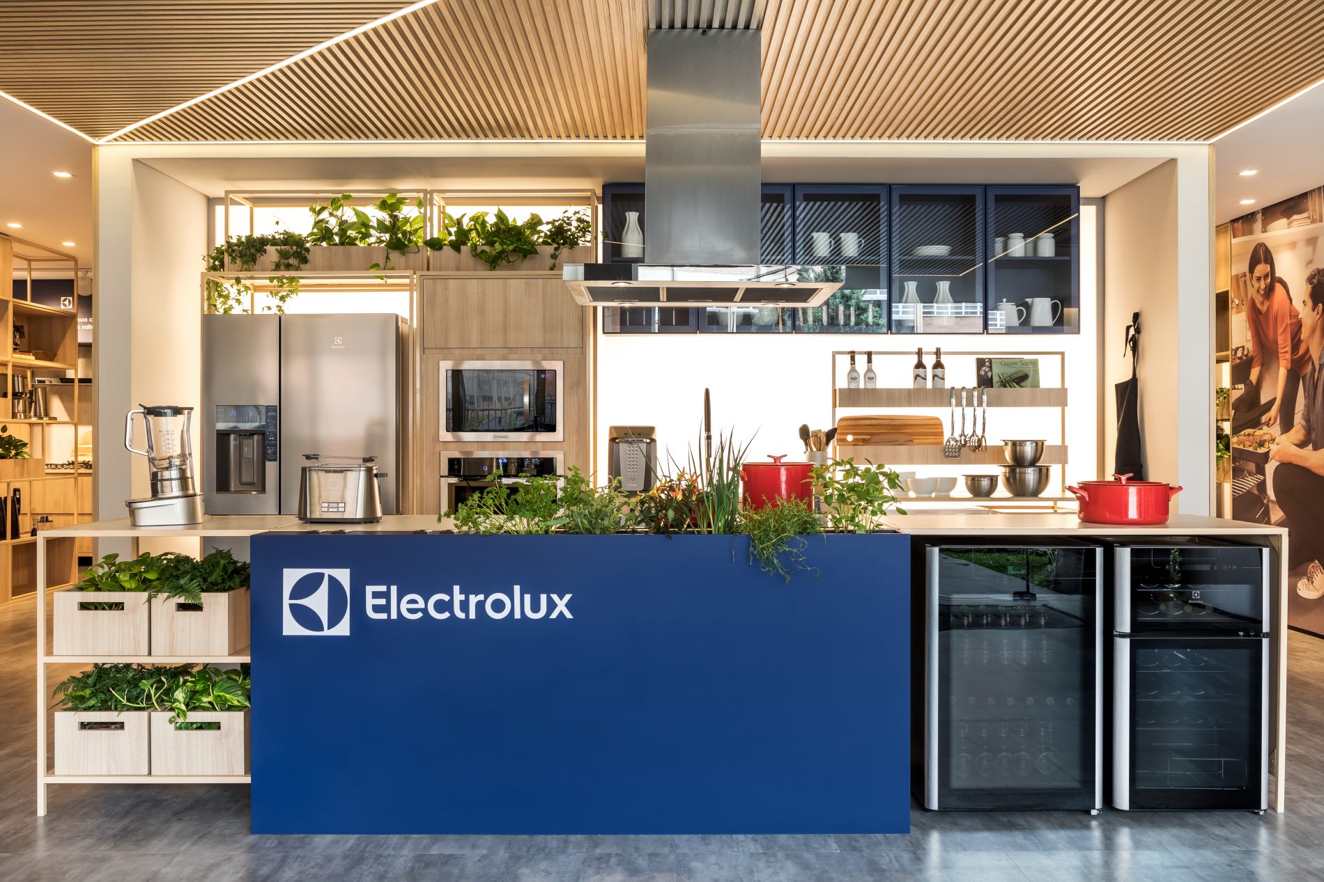 SHOWROOM ELECTROLUX  CURITIBA Consuelo Jorge-1