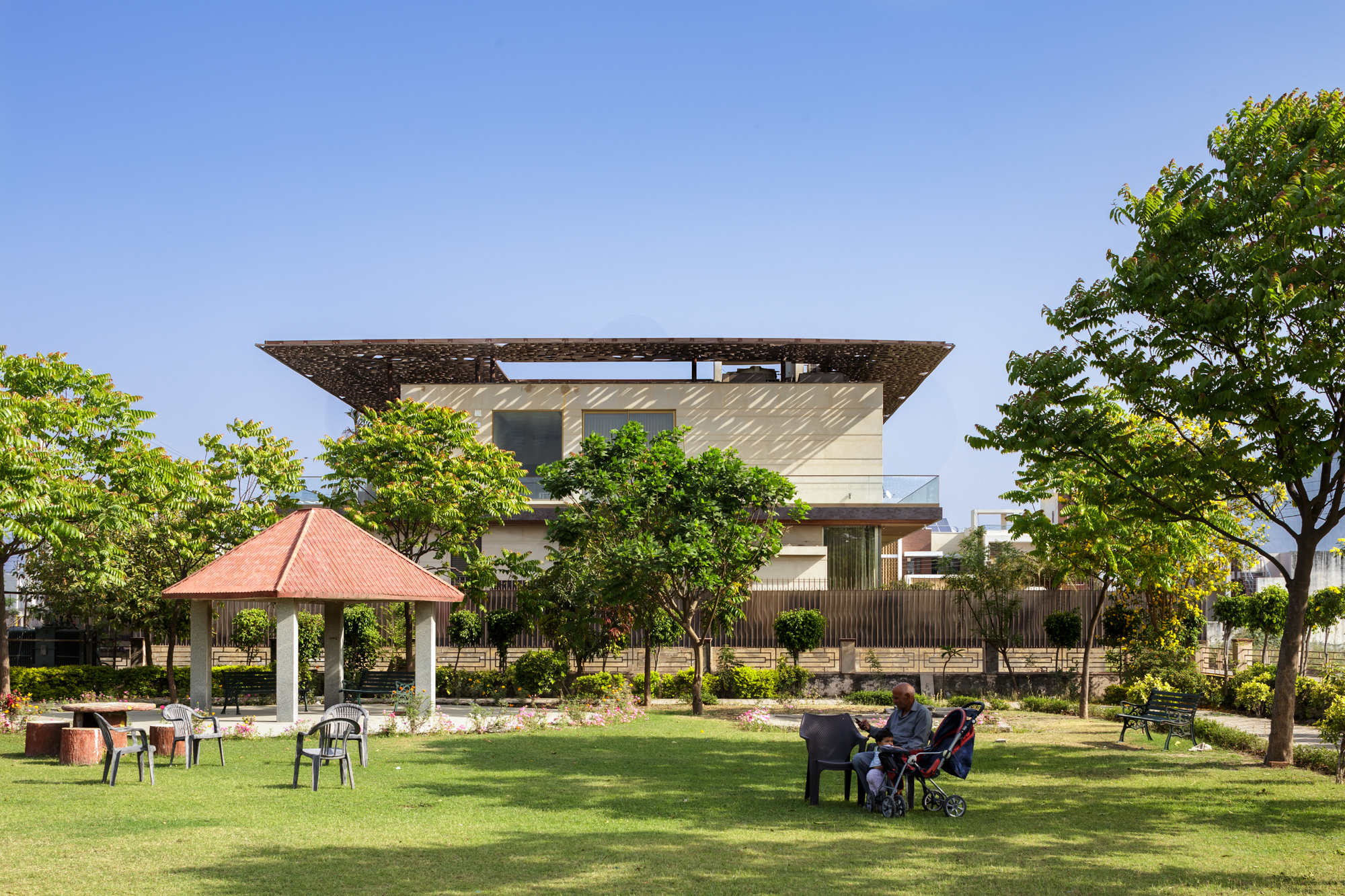 阴影下的房子丨印度丨Zero Energy Design Lab-44