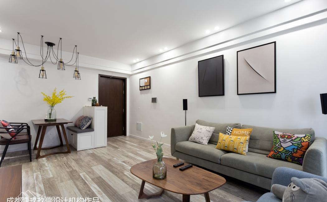 温厚自然气息的现代家居设计-1