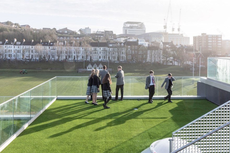 布莱顿学院科学与体育学院大楼丨英国丨大都会建筑事务所(OMA)-45