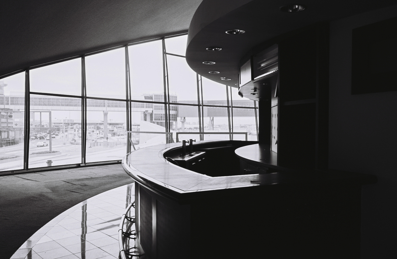 环球航空航站楼 | Eero Saarinen 的飞行动感设计-69