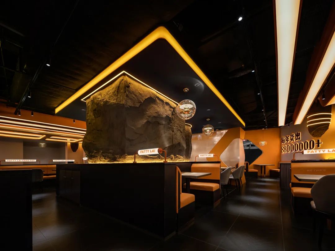 赖胖子肉蟹煲(领展中心城店)丨中国深圳丨艺鼎设计-8