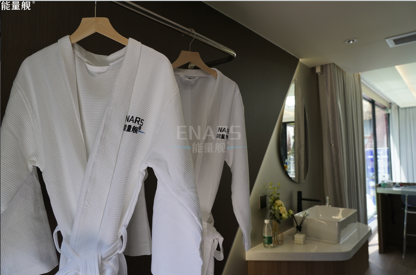 未来的度假体验：太空舱能量舰EX7营地的发展-12