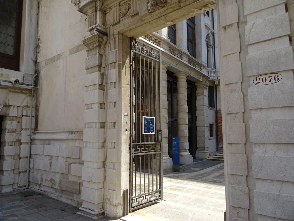 カ・ペーザロ | イタリア の建築【世界建築巡り】-32