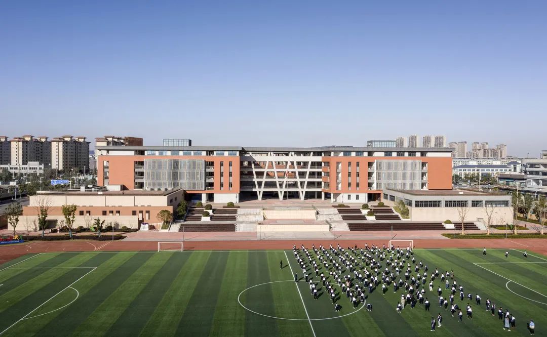 铜陵市十五中西湖校区及师范附小新校区丨中国铜陵丨安徽地平线建筑设计有限公司-0