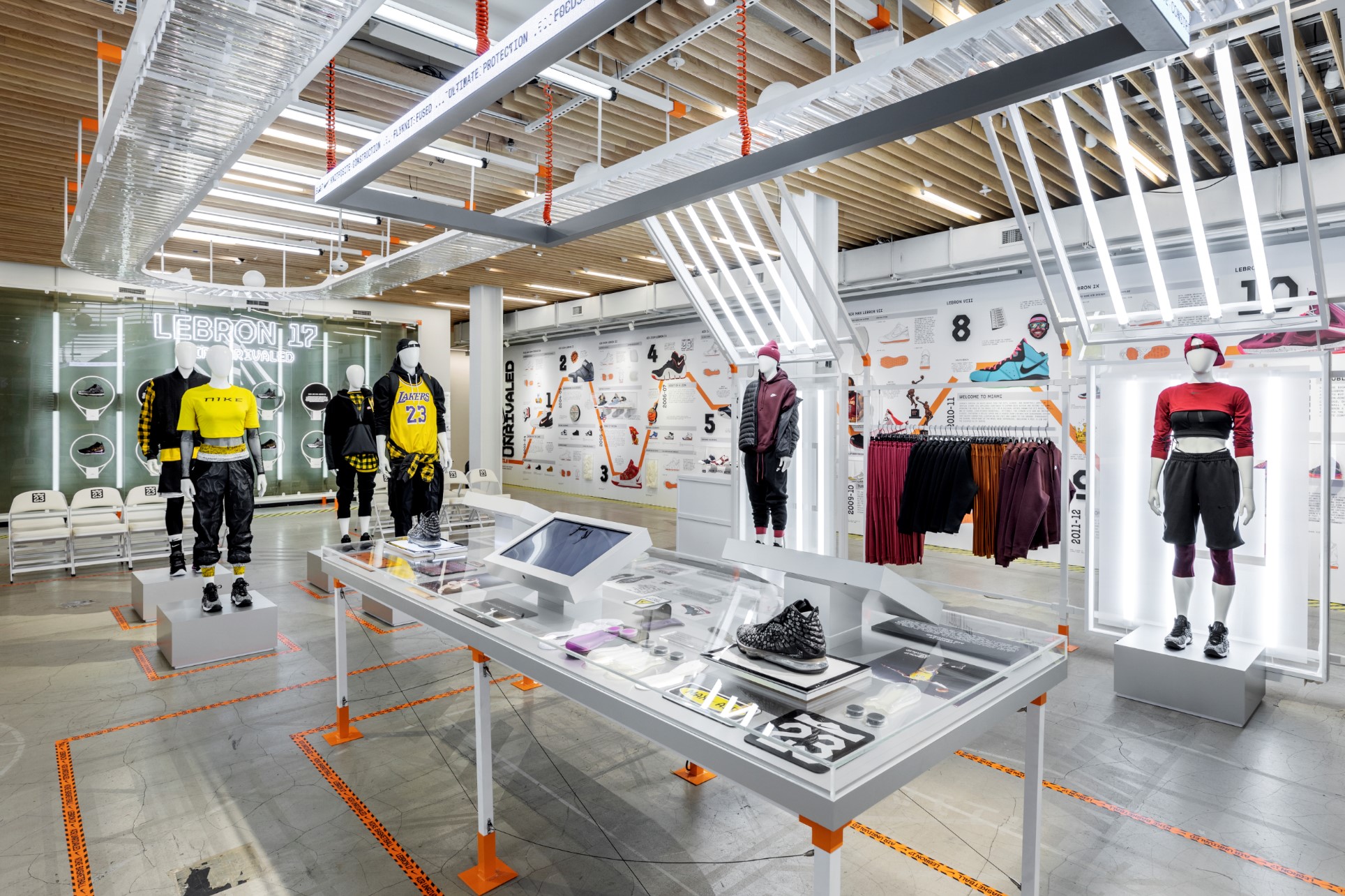 耐克勒布朗 17 纽约苏荷区丨美国纽约丨Nike 零售体验设计团队-13