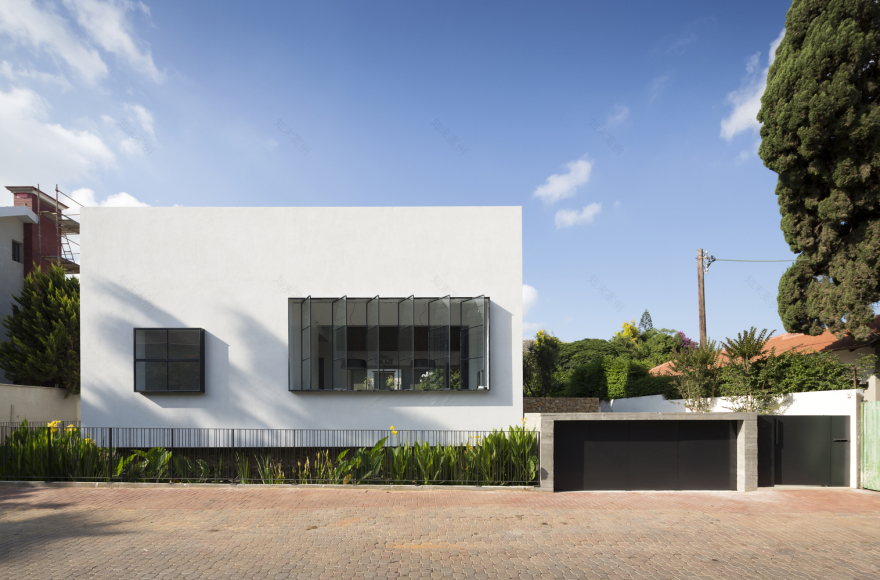 以色列水畔石山现代别墅-42