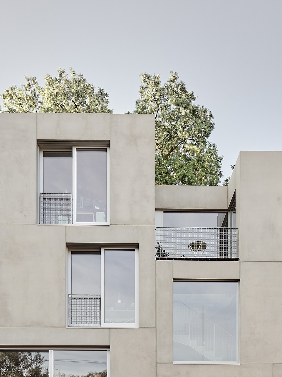 HS77 复式公寓楼 | 灵活设计应对生活多变-11