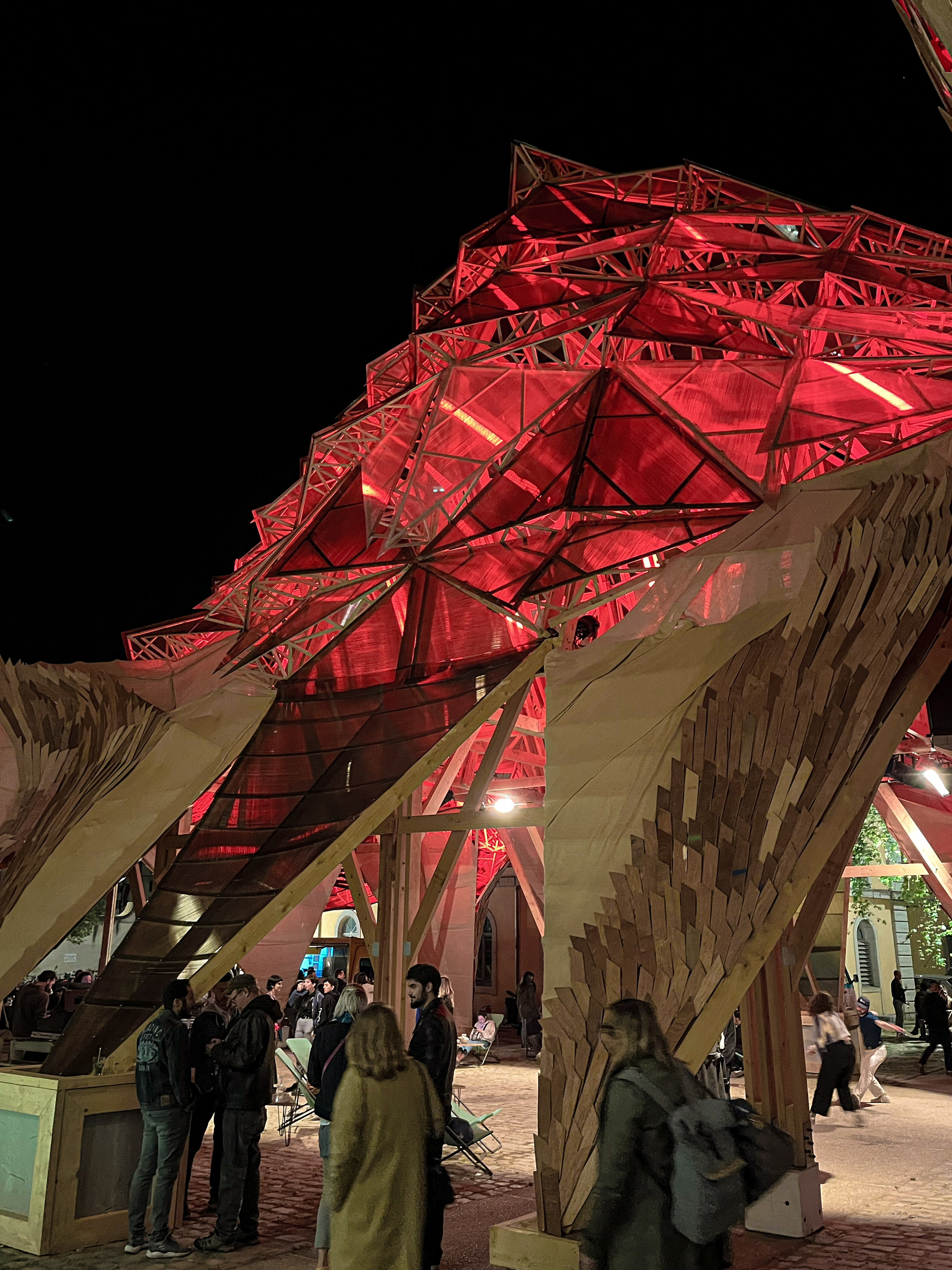 克拉肯装置,紫外线实验室丨法国里昂-56