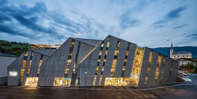 Bründl Kaprun Flagship Store 扩建丨奥地利丨blocher partners-0