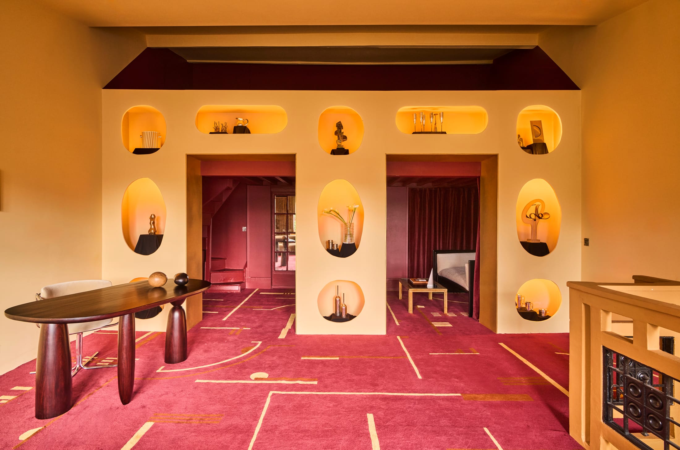 巴黎传奇跳蚤市场办公室改造为策展展厅丨法国巴黎-9