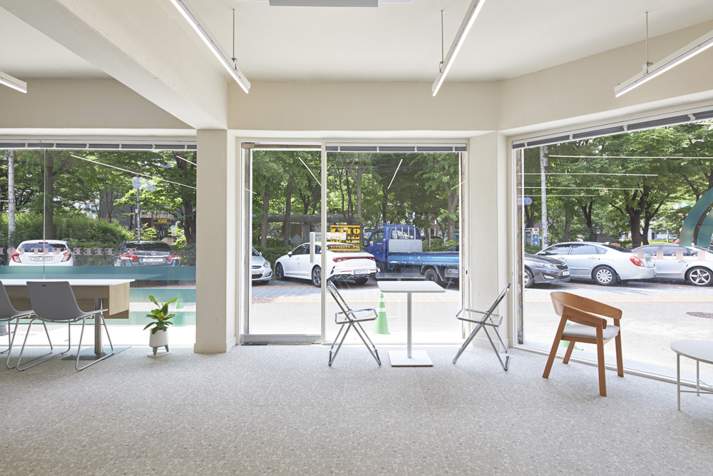 绿色室内设计，15 分满分的宁静咖啡厅-11